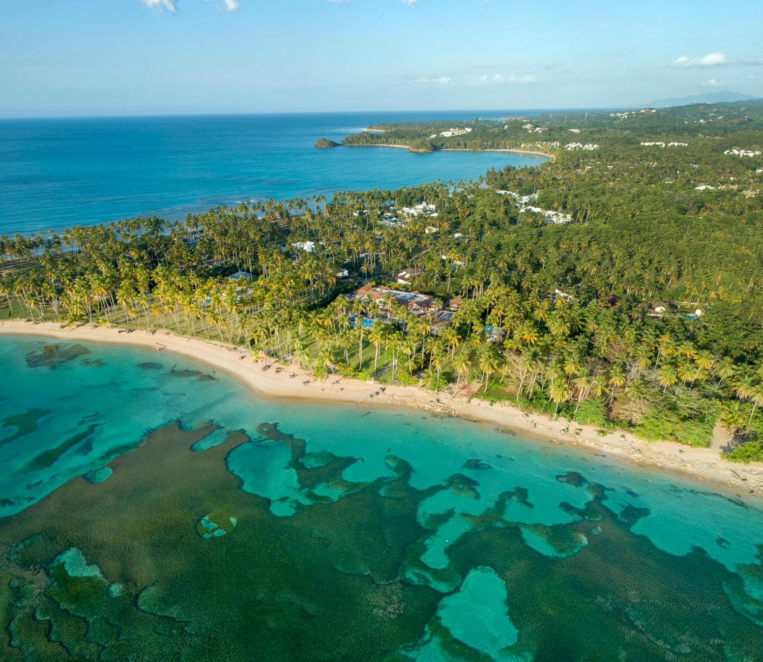 Playa Cosón, Las Terrenas — comparativa con Punta Cana